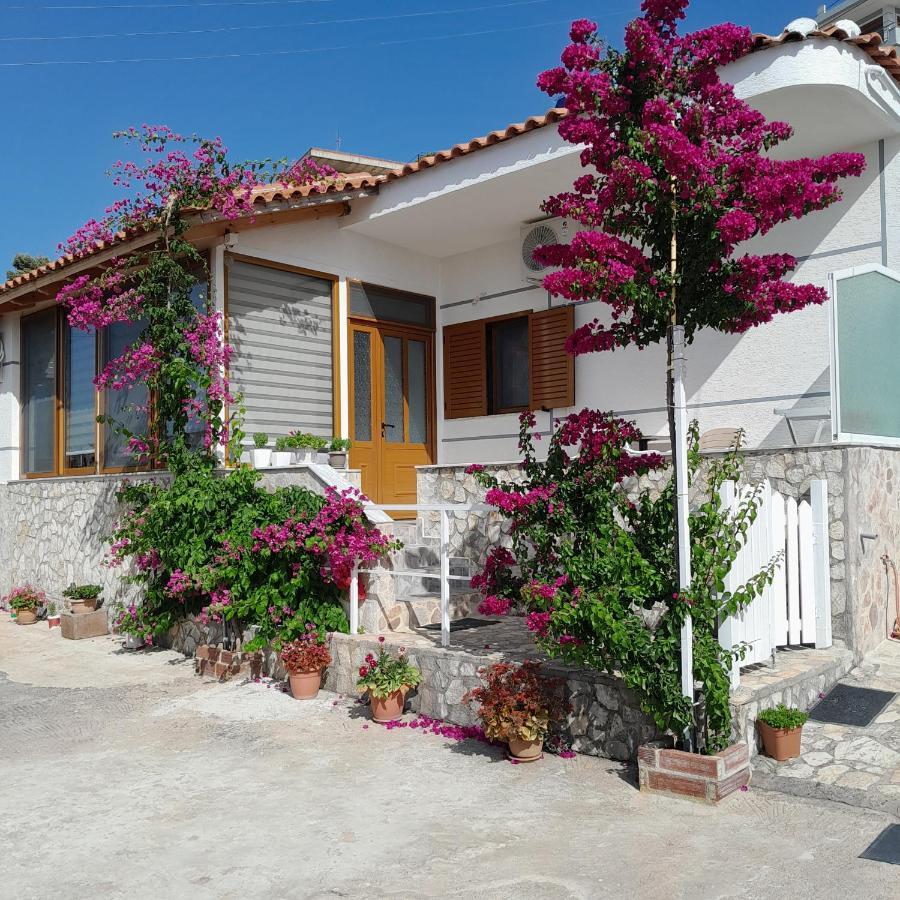 Luxury Dennis Home Saranda Kültér fotó